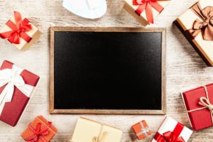 gift-3594126_1920